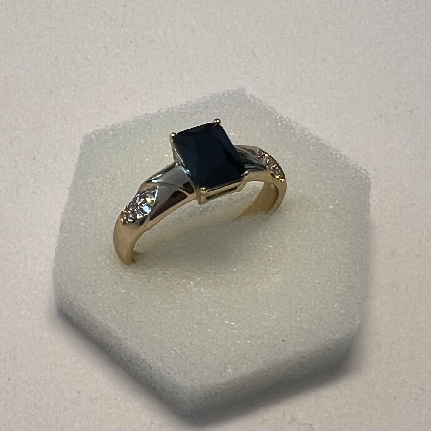 Artic Allure Ring