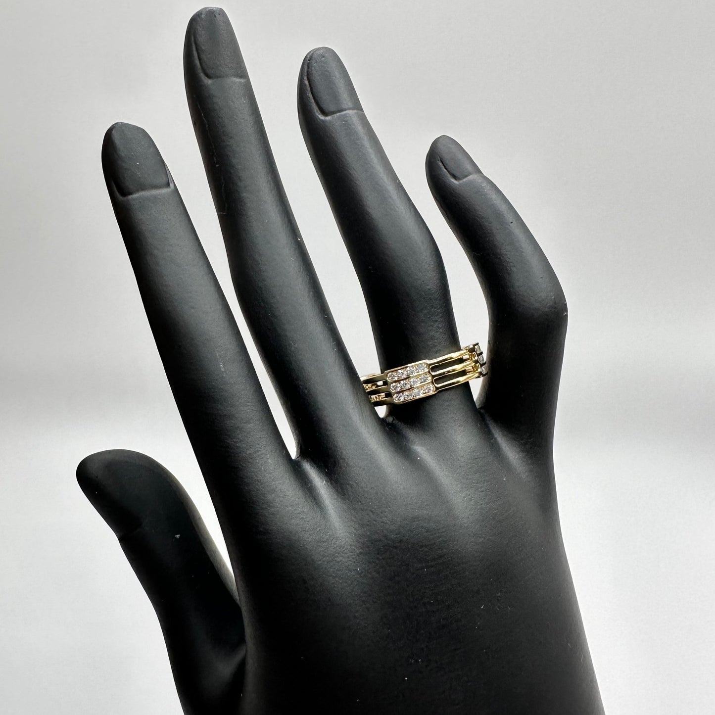 Luxe Elegance Ring